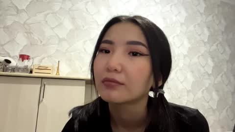 Snapshot of lakeishatimber chatting on 10.18.25 Luna online show from 10.18.25