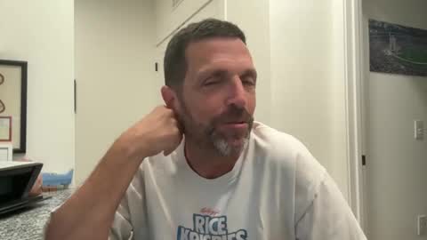 Snapshot of lakewaybill chatting on 01.08.26 Texas Guy online show from 01.08.26