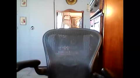 Snapshot of lakewood4523 chatting on 10.29.25 Carlosss online show from 10.29.25