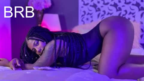 IG222dmm  online show from 10.14.25