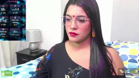 Laskhmirani online show from 02.11.25