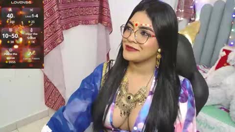 Laskhmirani online show from 11.26.25