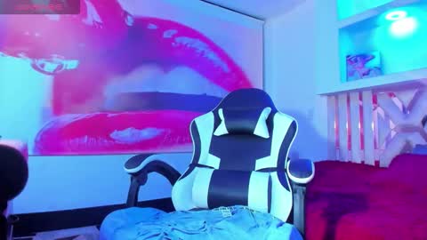 Lala clark online show from 09.26.25