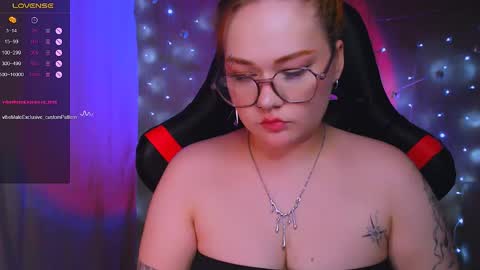 Snapshot of lala_loulou chatting on 05.07.26 Nicky online show from 05.07.26