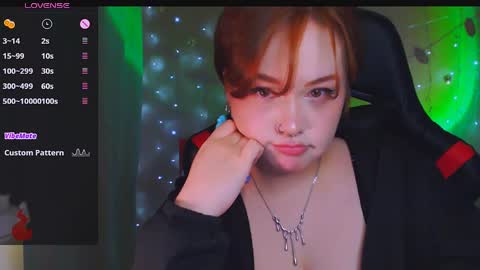 Snapshot of lala_loulou chatting on 05.30.26 Nicky online show from 05.30.26