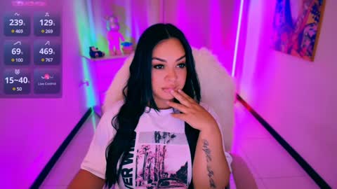 lalablack1_ online show from 12.10.24