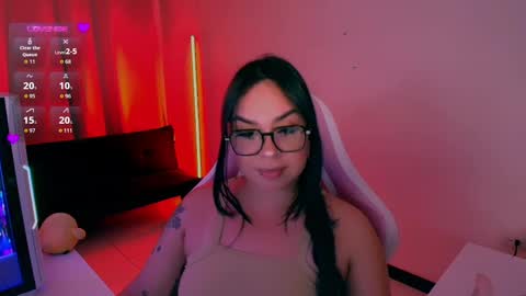 lalablack1_ online show from 09.26.25