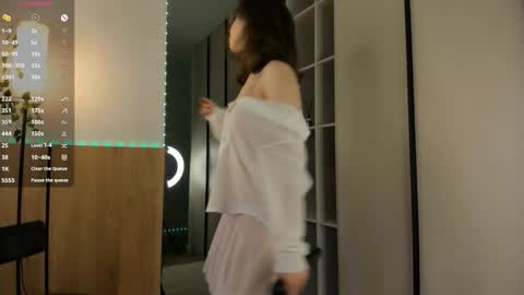 Julia online show from 11.24.25