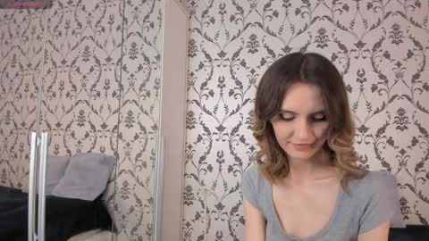 Snapshot of lalajecks chatting on 05.15.26 Julia online show from 05.15.26