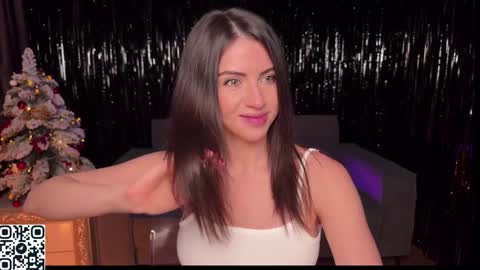 Snapshot of lallebi chatting on 01.10.25 Ellina online show from 01.10.25