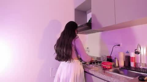 Laura online show from 10.22.25