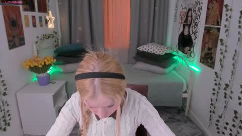 Laly online show from 02.04.25