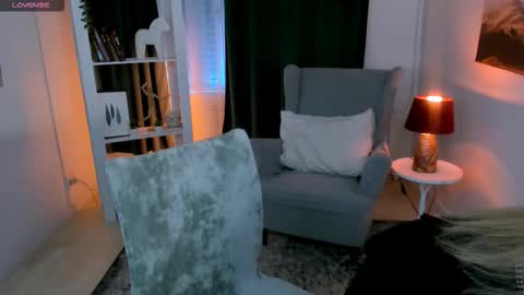 Laly online show from 11.03.25