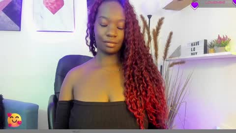 Snapshot of lana__beaux chatting on 02.06.25 online show from 02.06.25