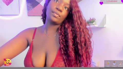 Snapshot of lana__beaux chatting on 02.12.25 online show from 02.12.25