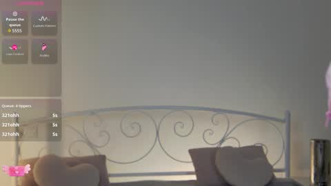 Liana online show from 02.12.26