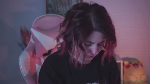 just call me Lana  and her security online show from 12.22.24