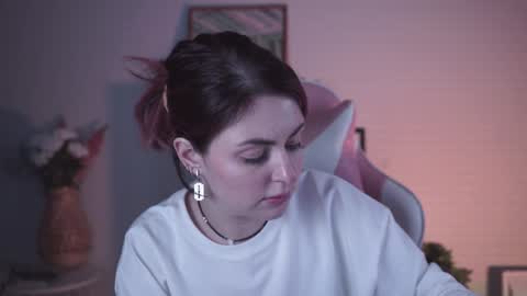 just call me Lana  and her security online show from 12.27.24