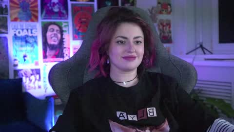 just call me Lana  and her security online show from 01.17.25