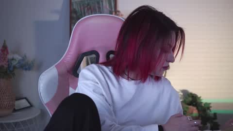 just call me Lana  and her security online show from 01.18.25