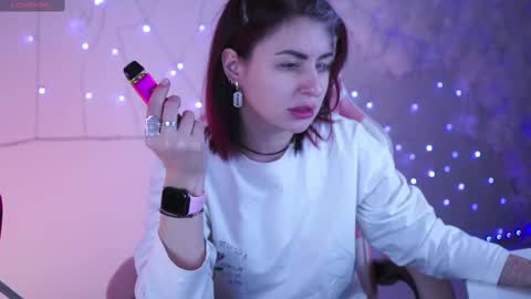 just call me Lana  and her security online show from 02.12.25