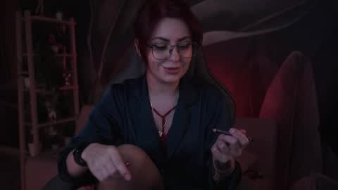 just call me Lana  and her security online show from 10.22.25