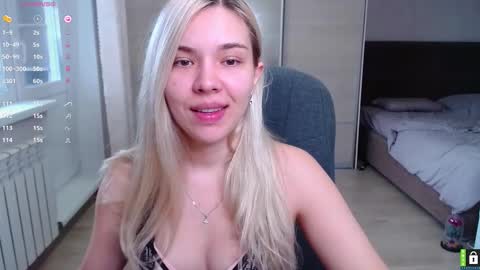 Lana online show from 09.14.25