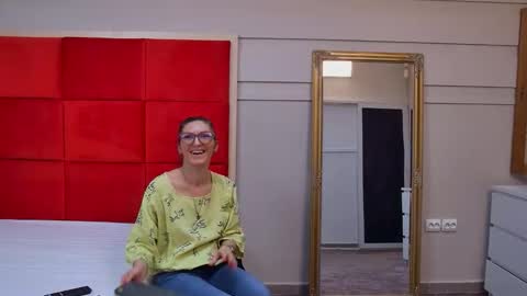 LanaBanner online show from 09.16.25