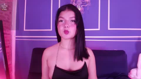 Snapshot of lana_beket_ chatting on 09.11.25 Lana online show from 09.11.25