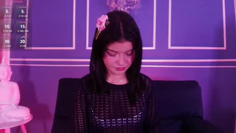 Snapshot of lana_beket_ chatting on 09.12.25 Lana online show from 09.12.25