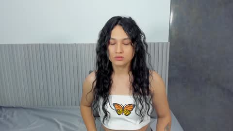 Lana online show from 01.04.25