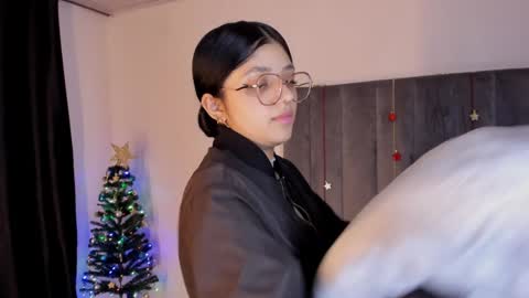 ... .          . ... online show from 12.21.24