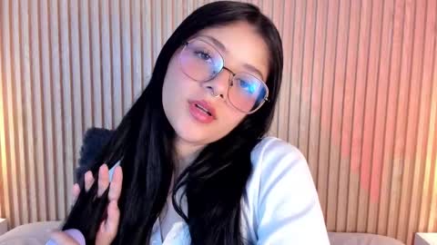 Snapshot of lana_dol chatting on 09.25.25 ... . . ... online show from 09.25.25