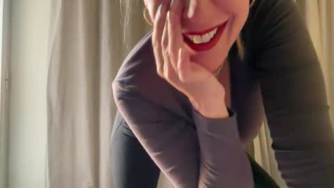 Lana online show from 12.01.25