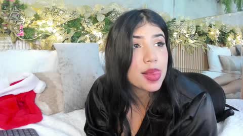 Snapshot of lana_lann chatting on 12.13.24 lana_lann online show from 12.13.24