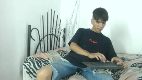 lana_robertt online show from 04.13.26