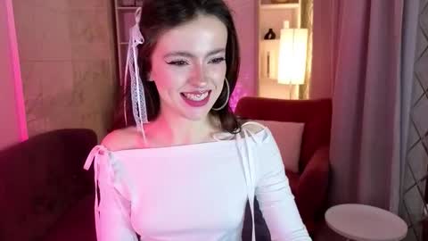 Miss Lana online show from 11.27.25