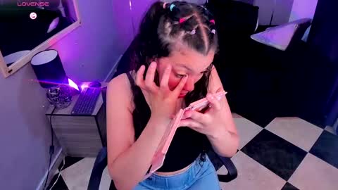           online show from 01.17.25