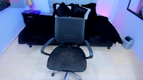           online show from 01.28.25