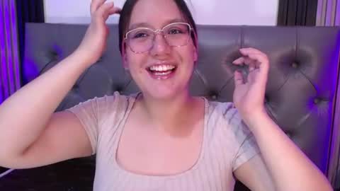 lana_sweett2 online show from 07.22.26