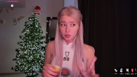 Lana online show from 12.02.24