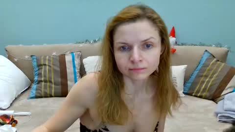 Snapshot of lanaangeldream chatting on 02.01.25 Lana online show from 02.01.25