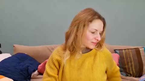 Lana online show from 10.19.25