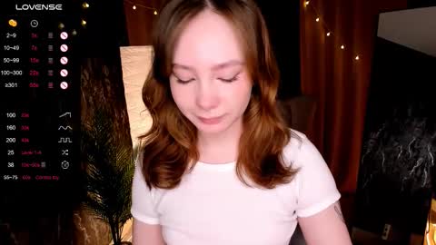 Snapshot of lanablu_ chatting on 09.30.25 Lana online show from 09.30.25