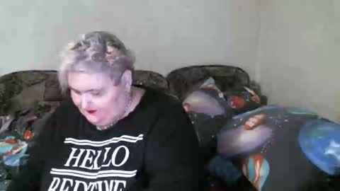 lanacat555 online show from 02.19.25