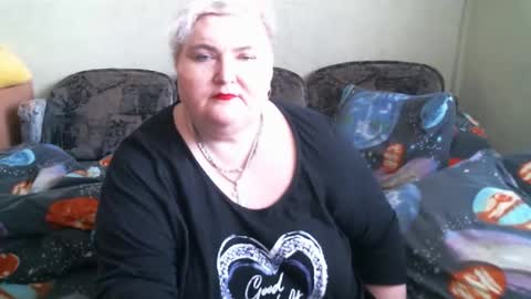 lanacat555 online show from 02.26.25