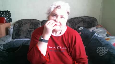 lanacat555 online show from 10.21.25