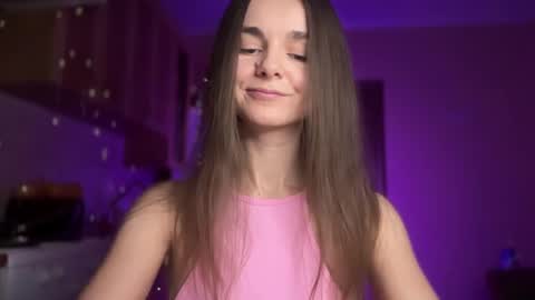 Snapshot of lanaloulou chatting on 12.18.24 Lana online show from 12.18.24
