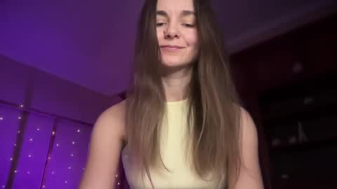 Snapshot of lanaloulou chatting on 12.31.24 Lana online show from 12.31.24