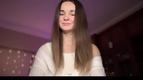 Snapshot of lanaloulou chatting on 01.15.25 Lana online show from 01.15.25